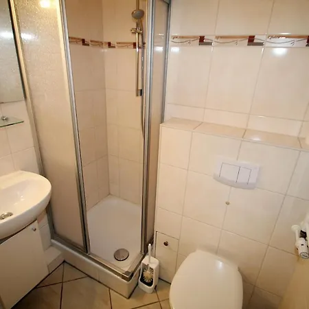 Q06-007 Apartamento *